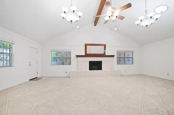 Austin, TX 78731,6321 Lakewood DR