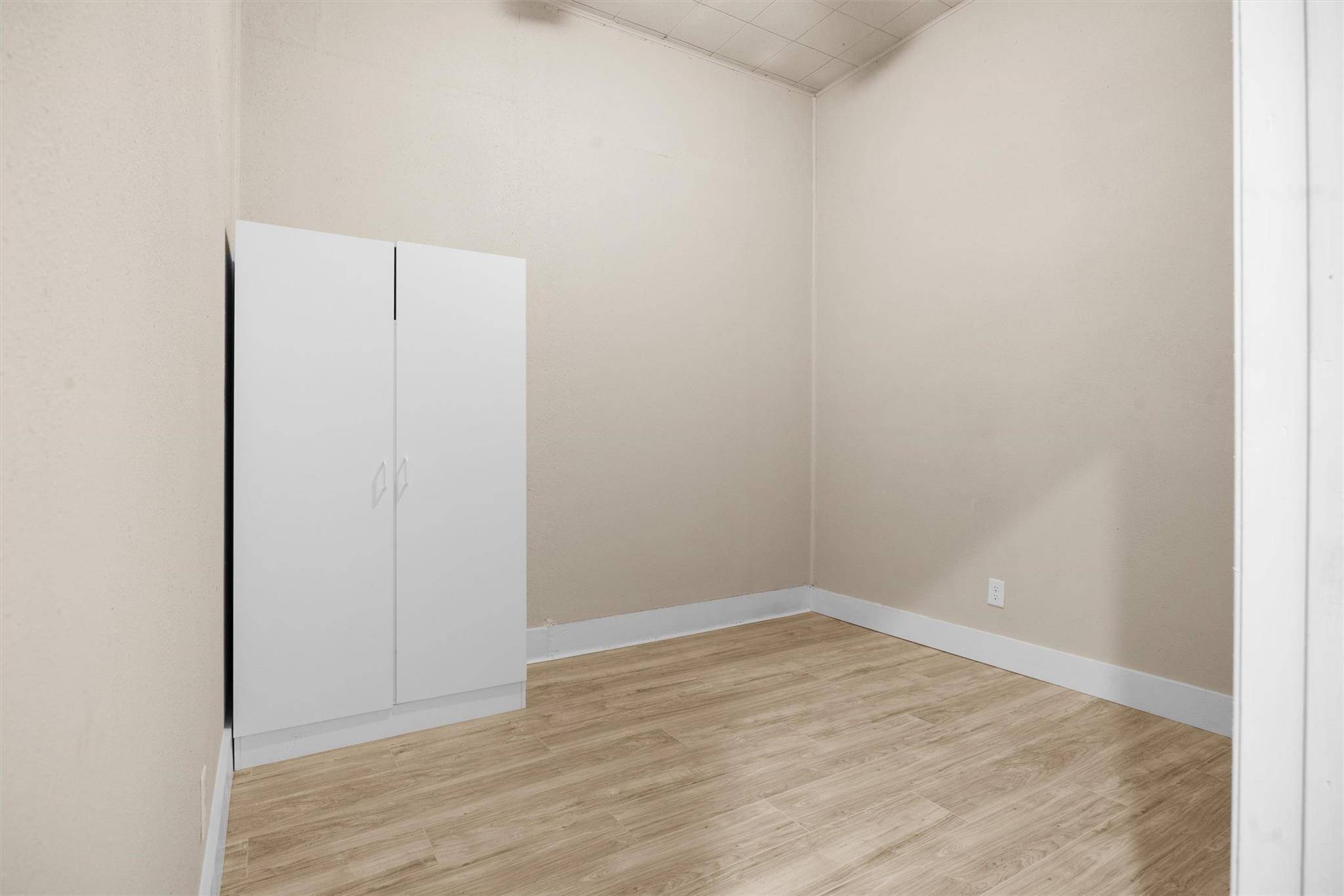 Taylor, TX 76574,715 Porter ST #1