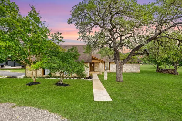 Dripping Springs, TX 78620,708 Post Oak DR