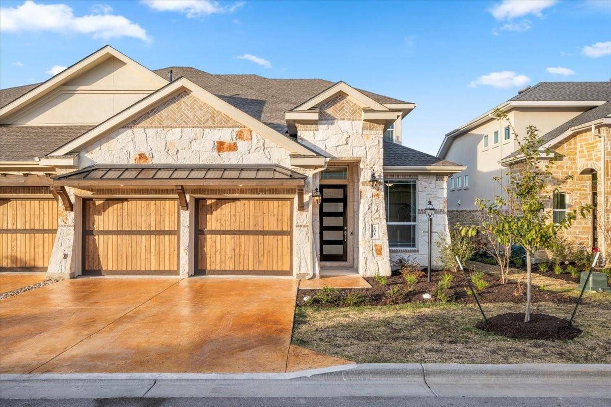 205 Olivia DR, Austin, TX 78738