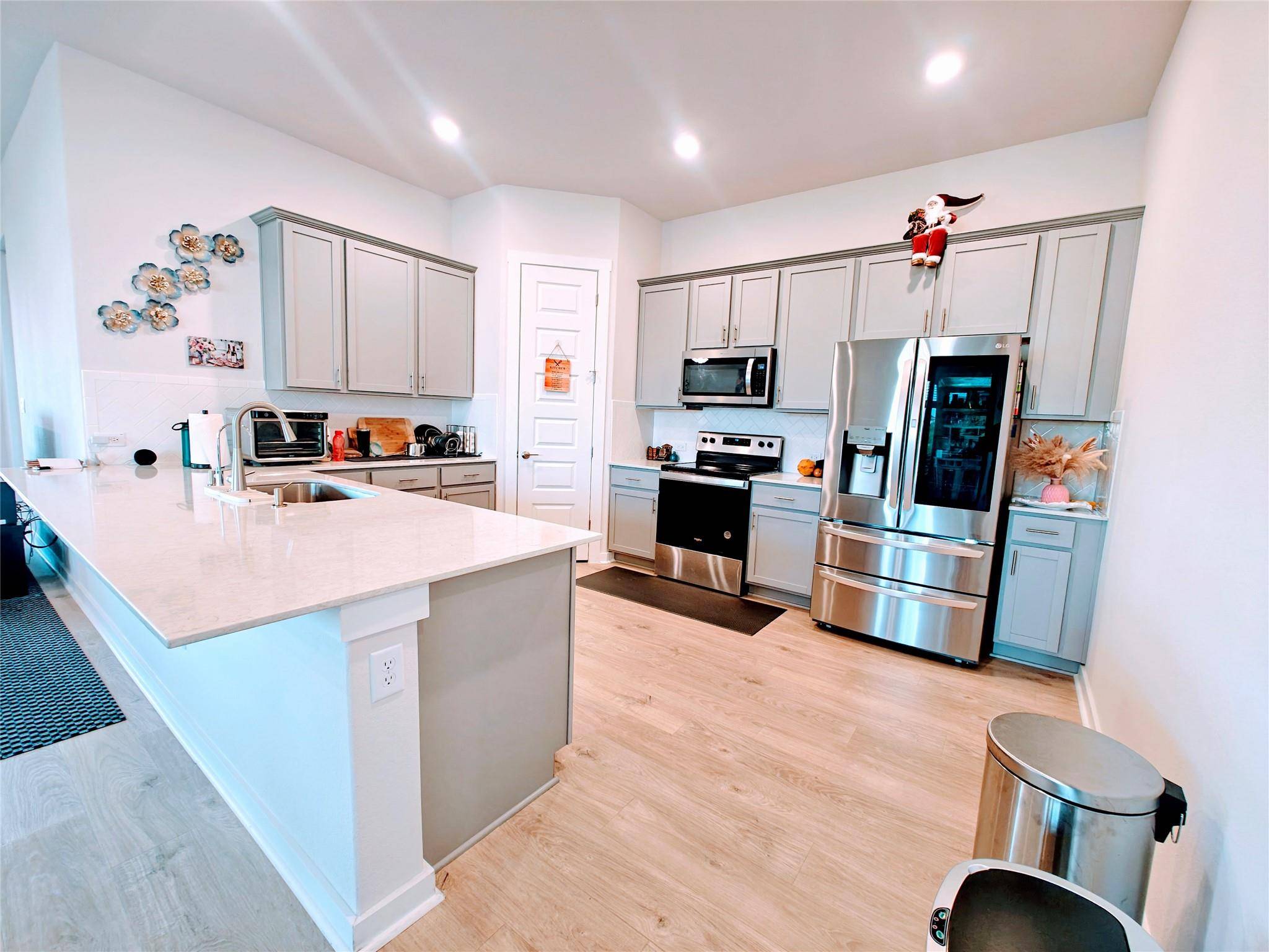 228 Mystic Canyon LN, Georgetown, TX 78628