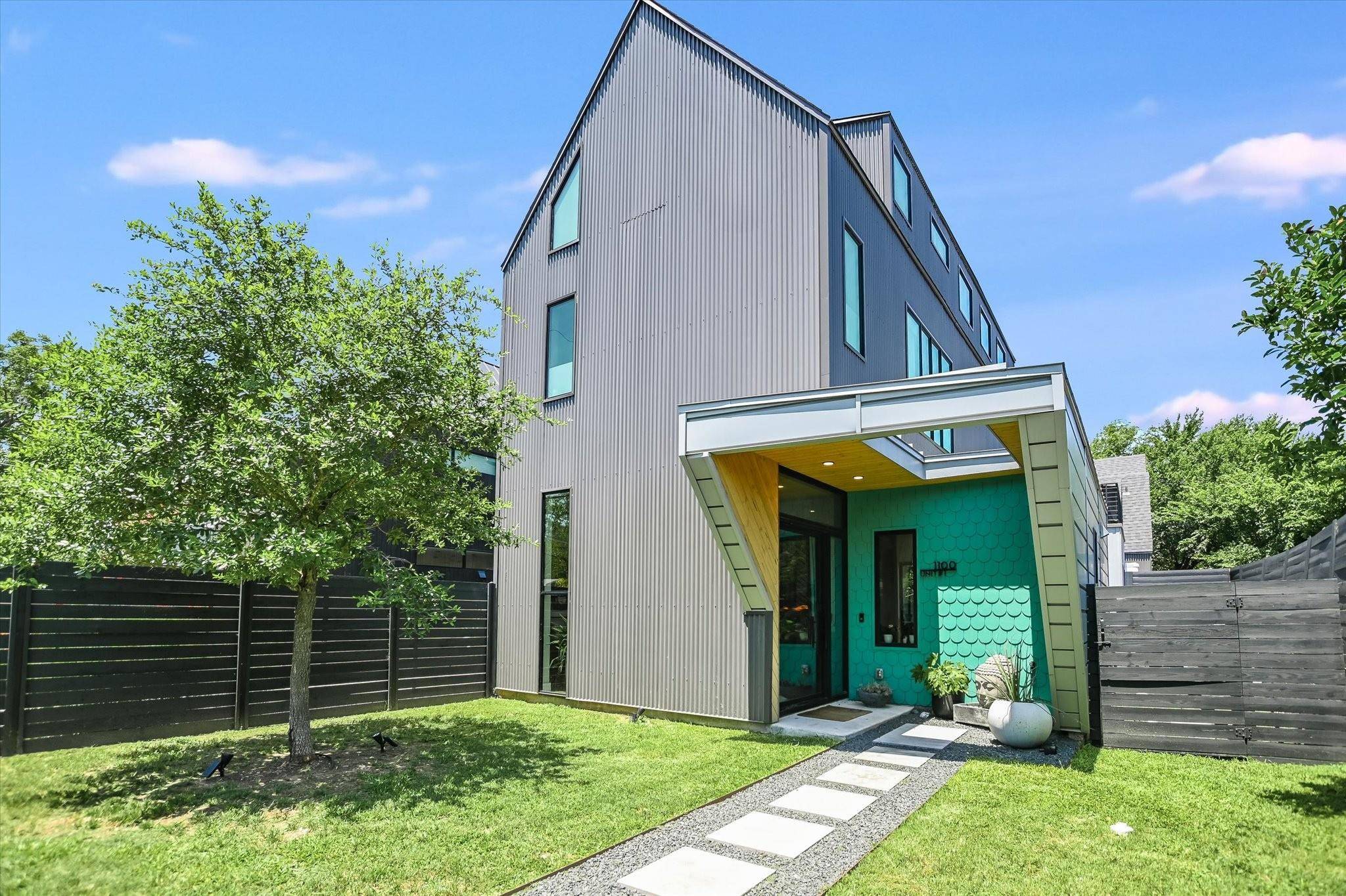 1100 Brass ST #1, Austin, TX 78702