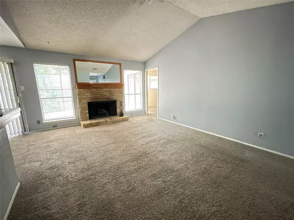 Austin, TX 78731,6614 Hart LN #A