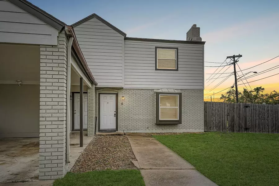 1306 E Saint Johns Ave, Austin, TX 78752