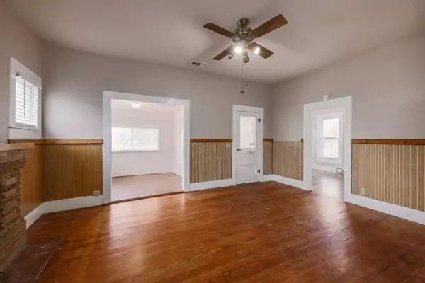 Liberty Hill, TX 78642,804 Main ST