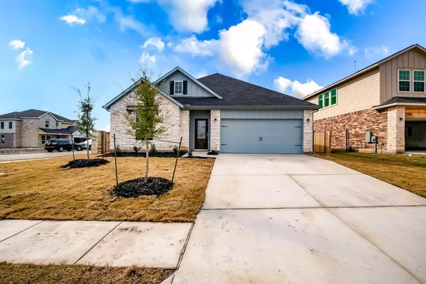 242 Alicante LN, Liberty Hill, TX 78642