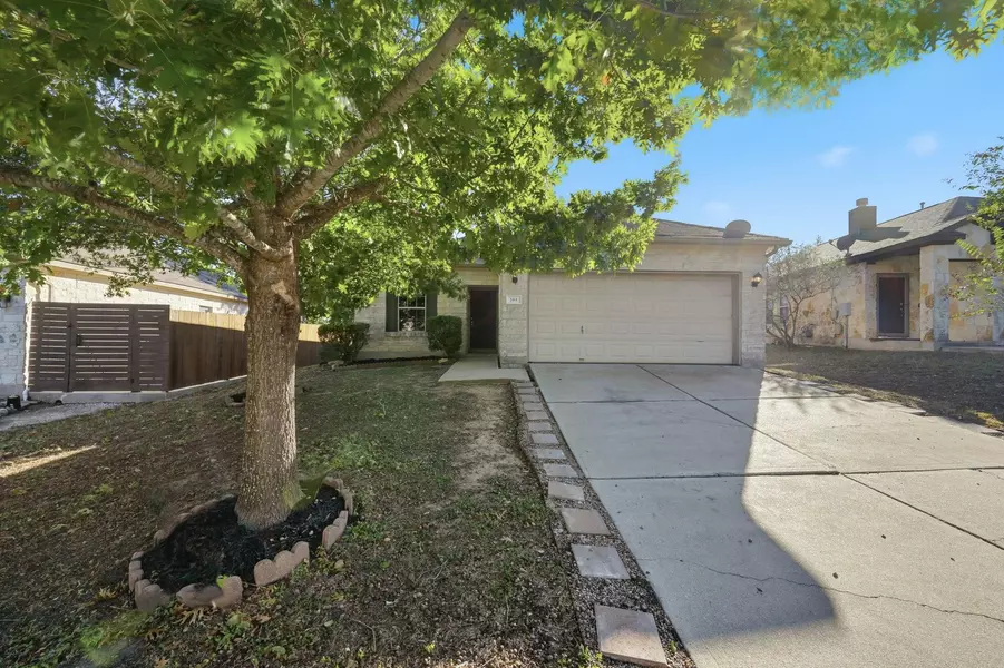 144 Dark Horse LN, Buda, TX 78610