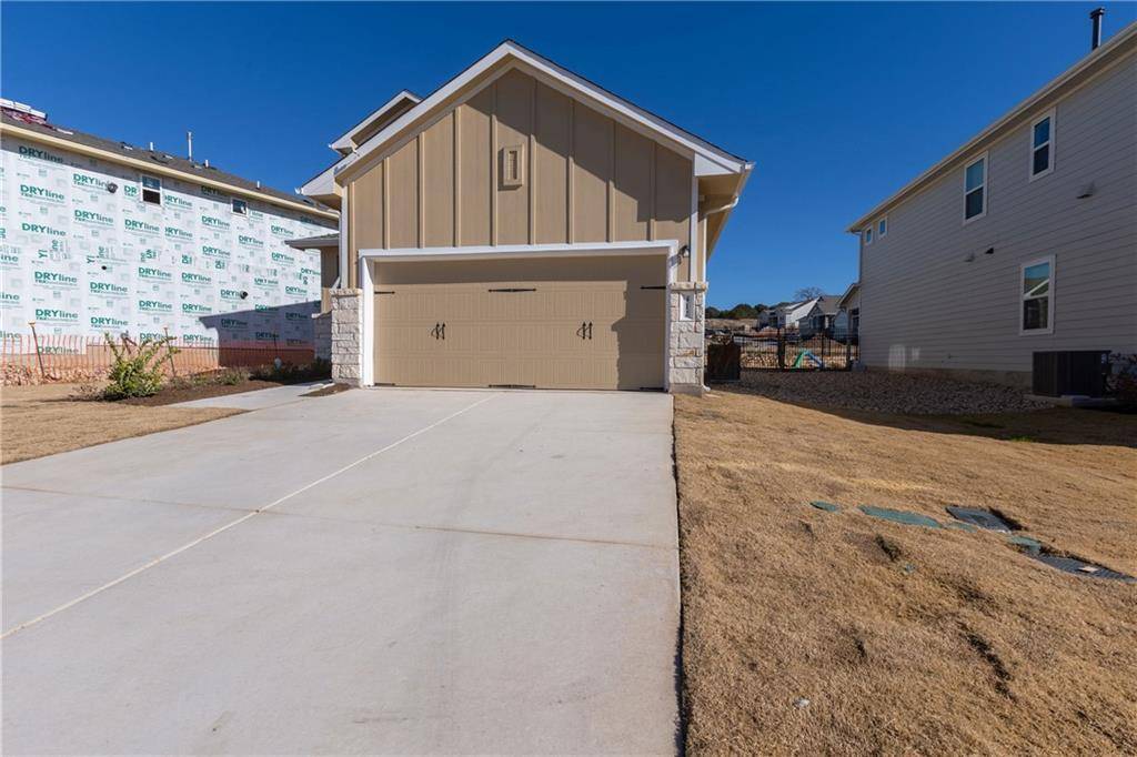 Georgetown, TX 78628,412 Montauk LOOP