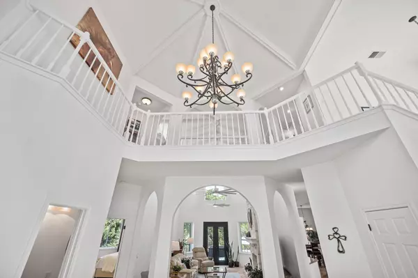 Lakeway, TX 78734,514 Ladin LN