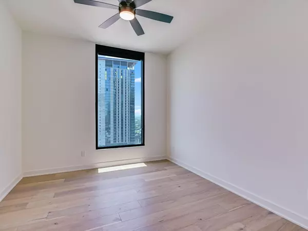 Austin, TX 78701,84 East Ave #2506