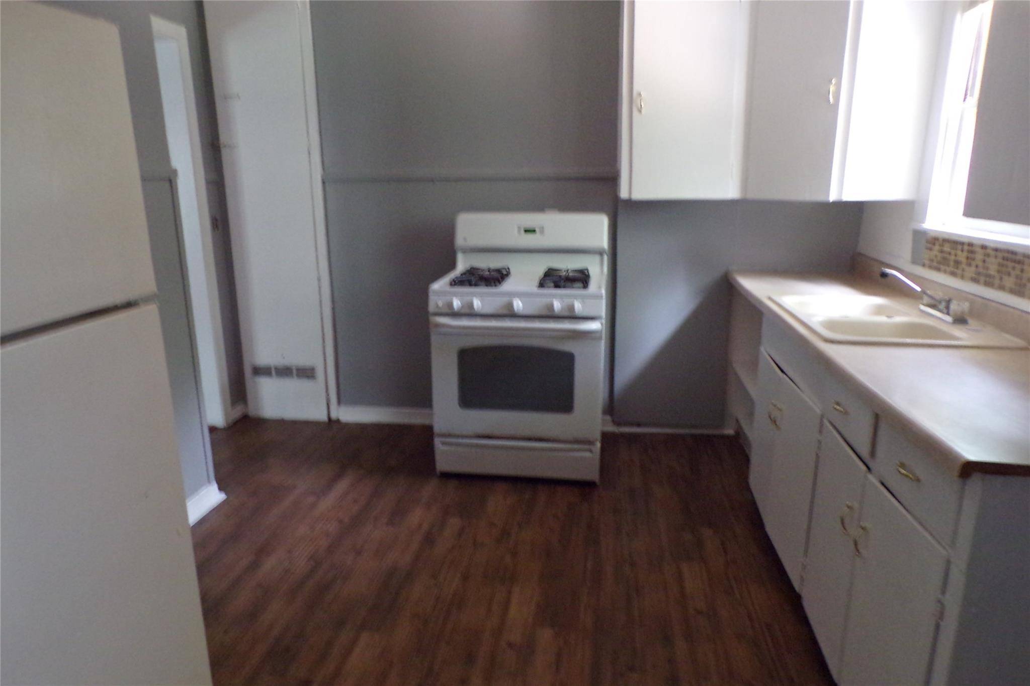 Taylor, TX 76574,705 Otis ST