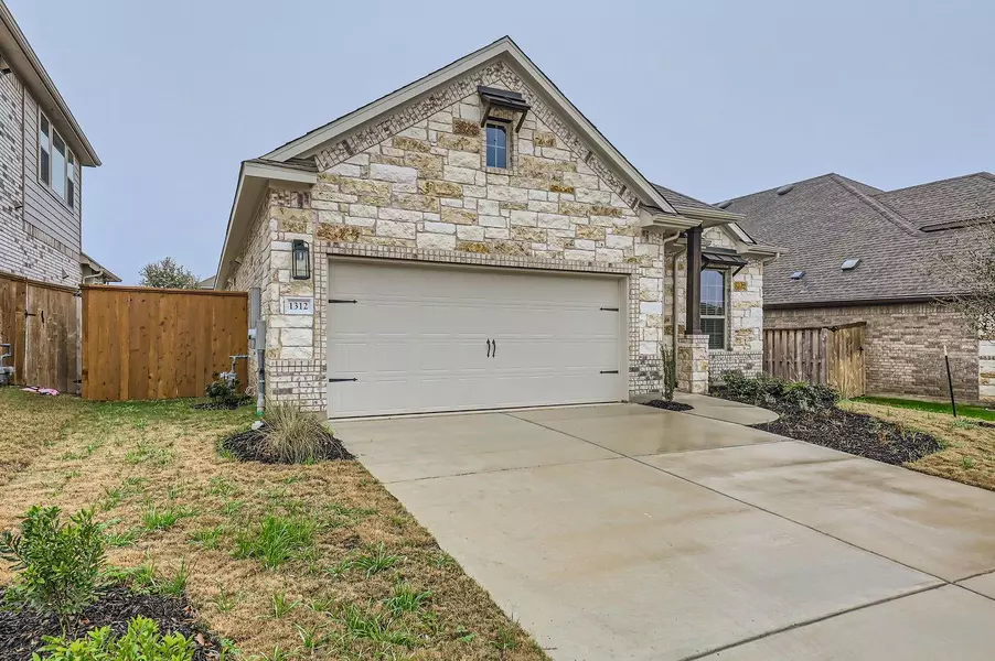 1312 Garrett Oaks LN, Georgetown, TX 78633