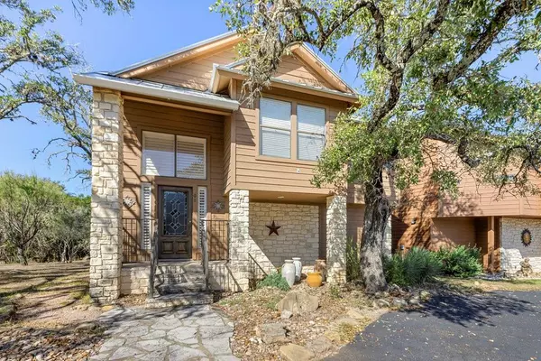 108 Courtside CIR, Spicewood, TX 78669