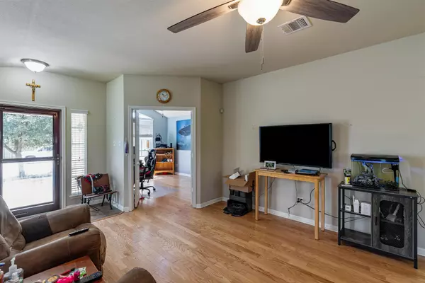 Hutto, TX 78634,604 Comal RUN