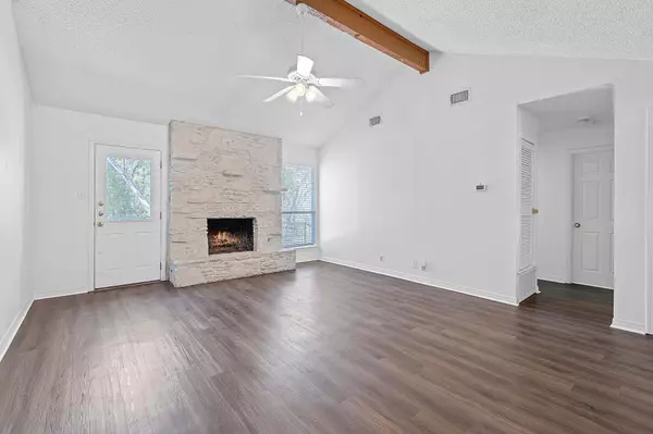 Austin, TX 78745,5402 Jeffburn CV