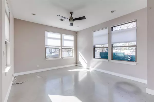 Austin, TX 78702,2912 E 14th ST #A