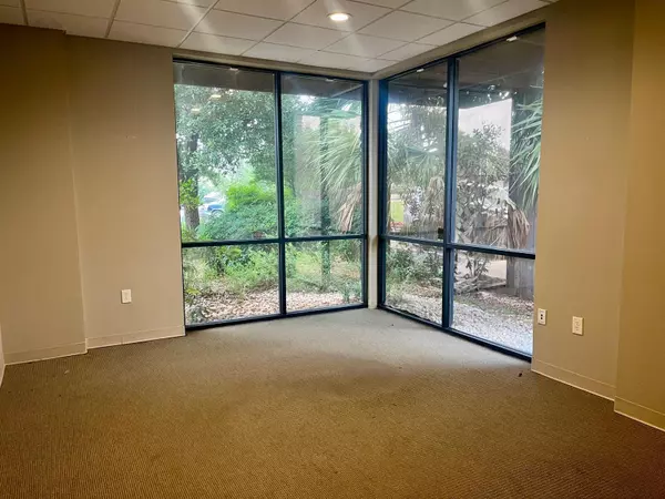4222 Gatecrest ST, San Antonio, TX 78217