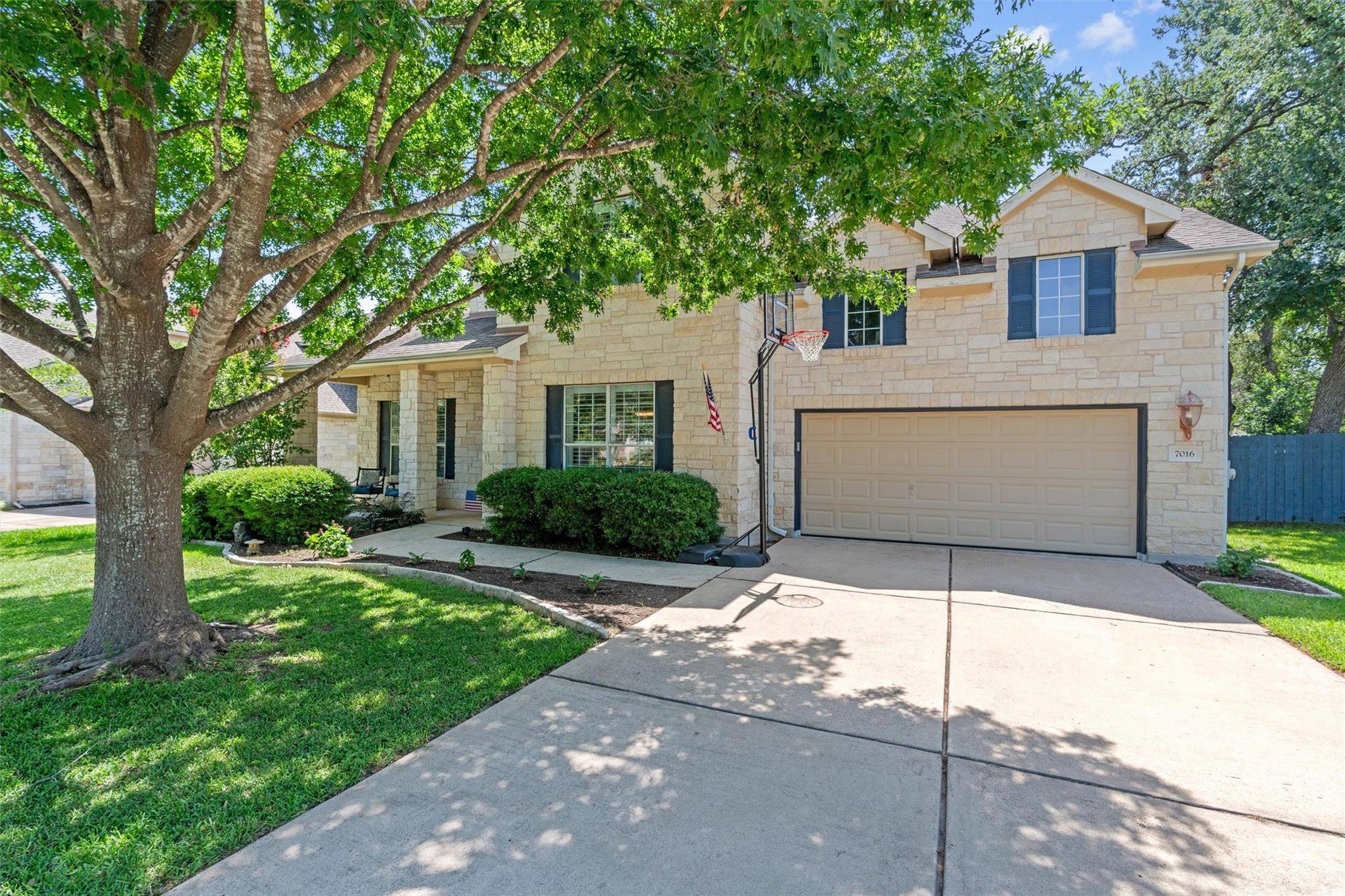 7016 Tanaqua LN, Austin, TX 78739