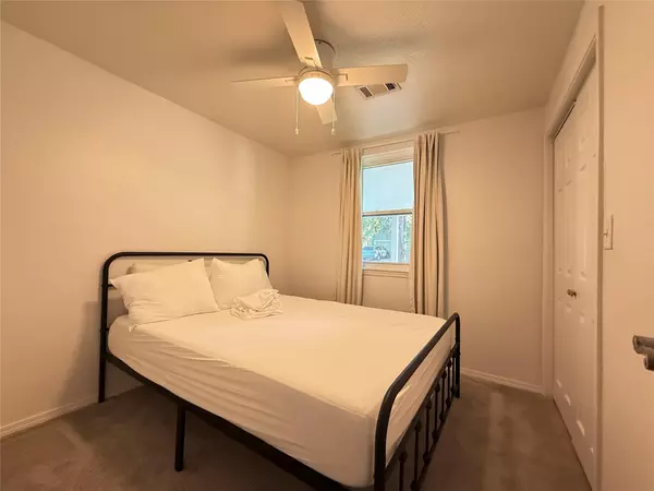 505 E 4th ST, Georgetown, TX 78626