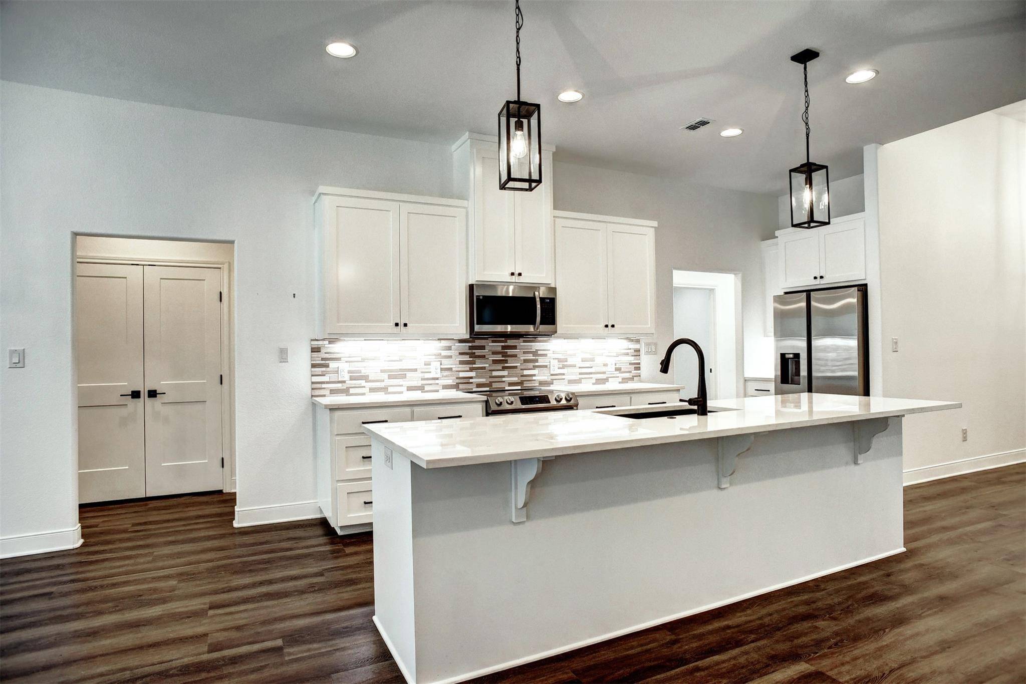Bastrop, TX 78602,102 Kaena LN