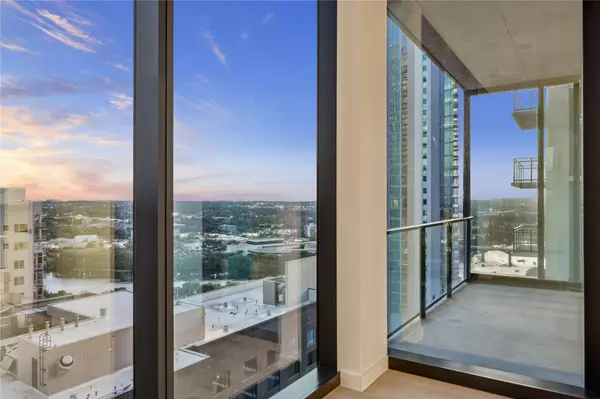 Austin, TX 78701,610 Davis ST #2105