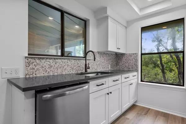 Austin, TX 78759,8200 Neely DR #259