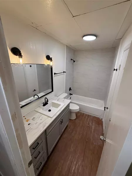 2103 Dixie LN, Round Rock, TX 78664