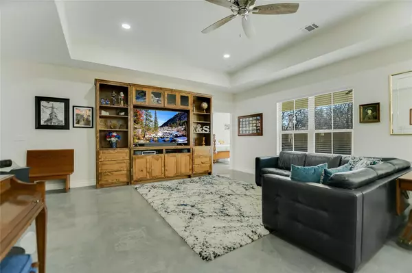 Granite Shoals, TX 78654,139 W Maple DR