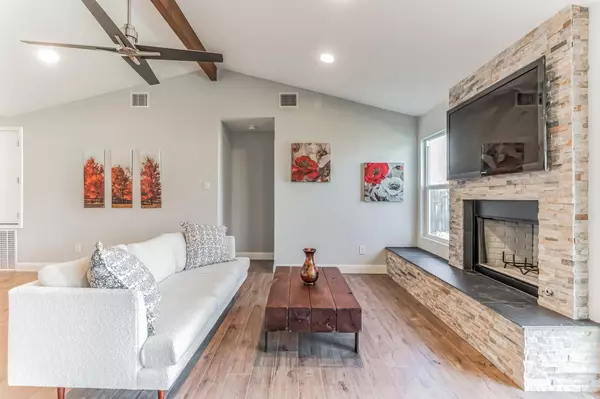 Austin, TX 78758,11406 Ruffed Grouse DR