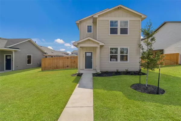 203 Puerto Plata Ave, Bastrop, TX 78602