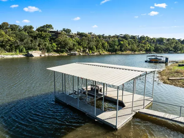 2201 Improver RD, Spicewood, TX 78669