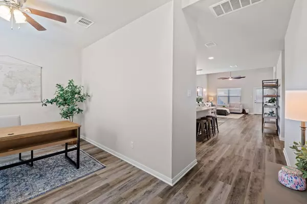 Georgetown, TX 78626,1042 Gaelic DR