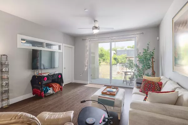 Austin, TX 78704,2733 Dulce LN #621