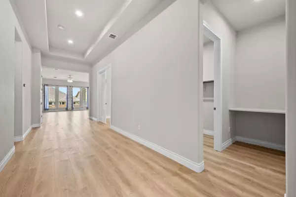 Kyle, TX 78640,156 Coyote Creek WAY