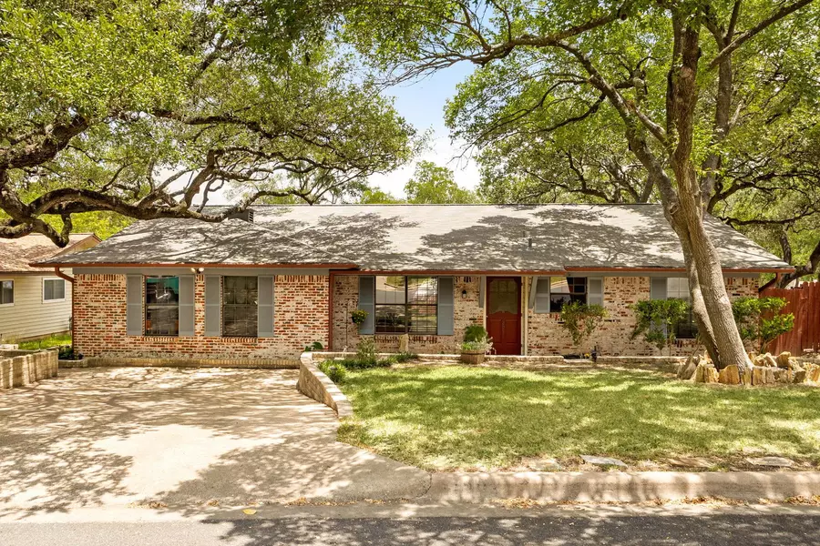6203 Greentree LN, Austin, TX 78745