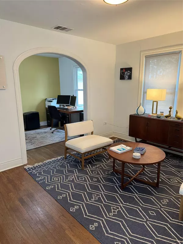 Austin, TX 78702,1308 Navasota ST