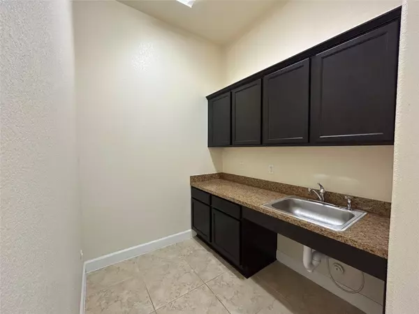 Pflugerville, TX 78660,209 12th ST #207