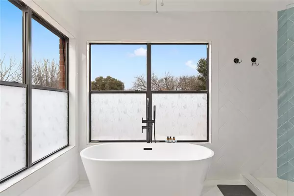 San Antonio, TX 78240,9107 Victory Pass DR