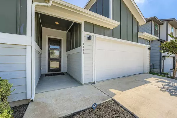 Manor, TX 78653,9800 Grapevine Leaf DR