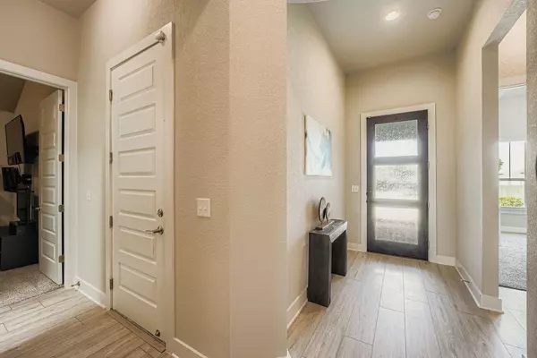 Manor, TX 78653,9800 Grapevine Leaf DR