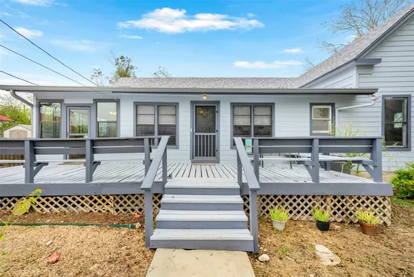 2102 Staples RD, San Marcos, TX 78666