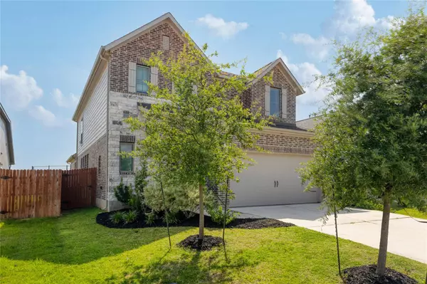 125 Rangel DR, Liberty Hill, TX 78642