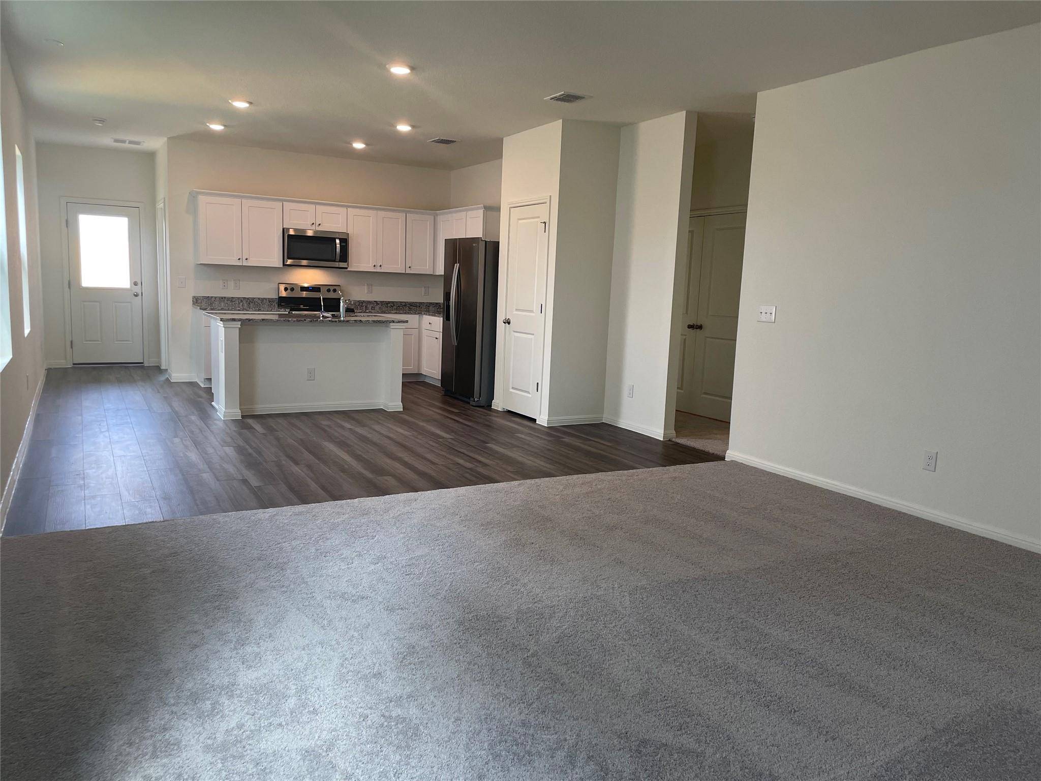 Hutto, TX 78634,501 Redfish LN