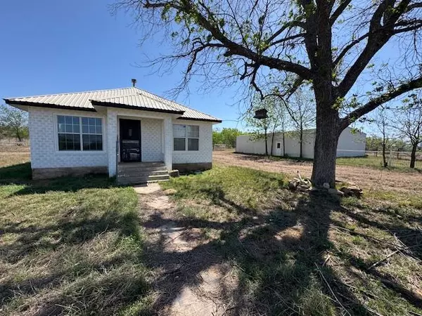 Mullin, TX 76871,611 County Road 430