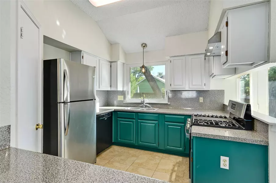 2504 Spring Wagon LN, Austin, TX 78728