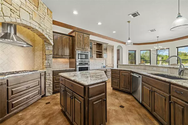 407 W Majestic Oak LN, Georgetown, TX 78633