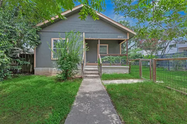 Austin, TX 78702,1502 E 13th ST
