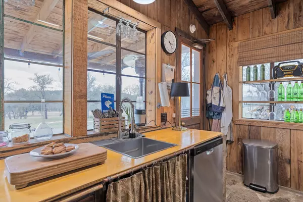 Evant, TX 76525,4120 County Road 158