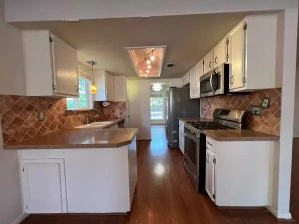 Austin, TX 78758,1403 Gracy DR