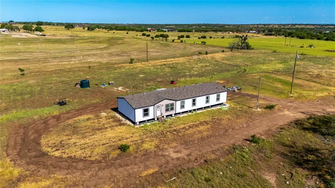 245 Sky Trail DR, Harper, TX 78631